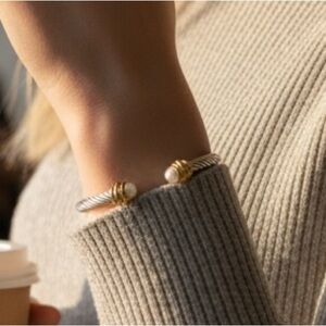 Elegant Silver and Gold Bracelet